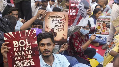 ‘How dare you threaten students?’: Jamia, JNU face backlash over protest advisories