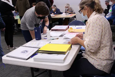 Wisconsin Absentee Rules Face Court Test Ahead Of Fall Elections