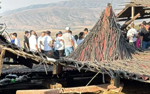 Yaylaq Festivalında çardaq niyə çöküb? - AÇIQLAMA