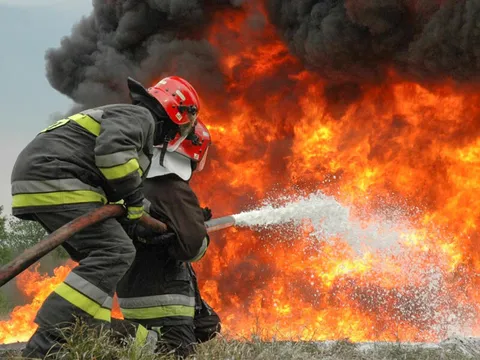 FHN: Son bir həftədə 881 yanğın baş verib