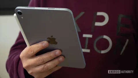 Need a new tablet? The Apple iPad Mini just dropped below $400