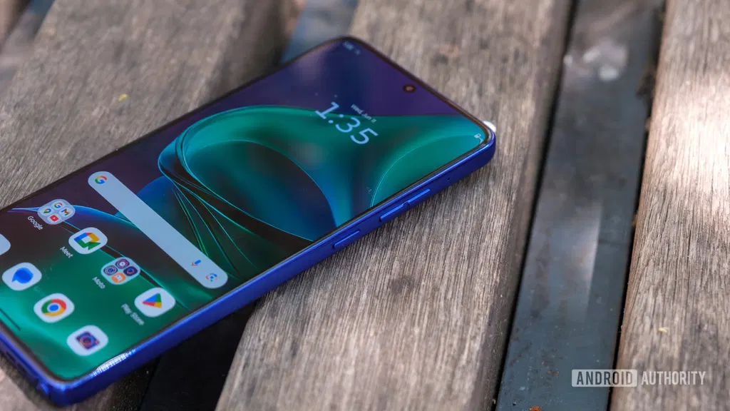 Moto G Stylus (2025) falls below Prime Day price in Amazon deal