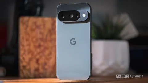 I’m a long-time iPhone user, but these Android 17 features are tempting me to switch