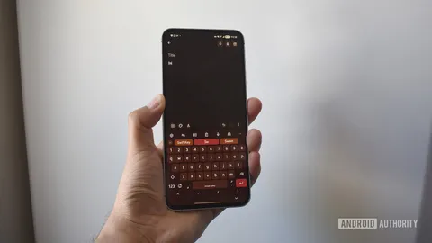 PSA: Microsoft is killing SwiftKey’s Google account backups tomorrow. Do this to save your data