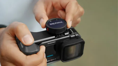 Insta360 just fixed the two most annoying things about wireless mics