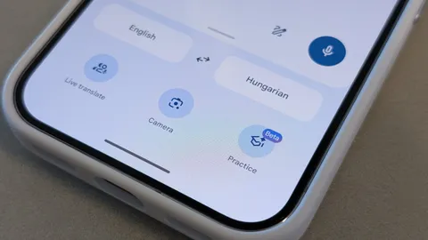 First look: Google Translate preps incredibly useful Live Translate widget