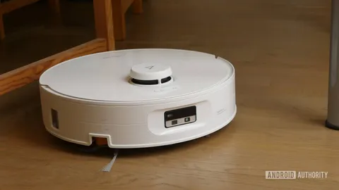 Roborock’s Qrevo Curv 2 Flow is ready to mop up the competition — and your filthy floors