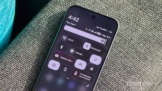 Pixel phones’ notifications and Quick Settings are going haywire
