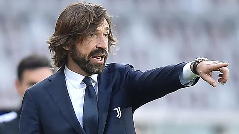 Pirlo ct, in attesa dell'annuncio l'Italia si divide