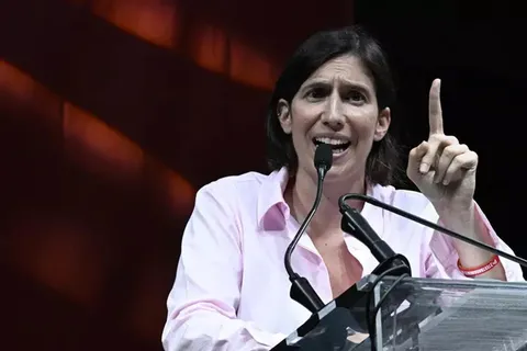 Schlein: “Il Colle un’ossessione per la Meloni. Alla destra interesse solo il potere”