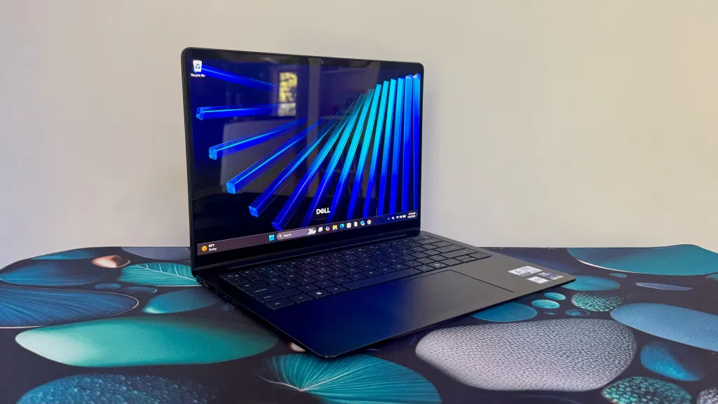 Dell 14S Review: Solid if Unspectacular Mainstream Laptop