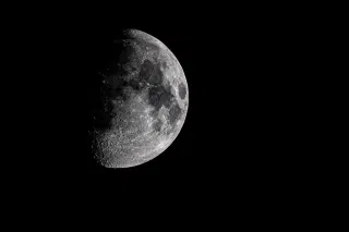 Why the Moon Is a Legal Wild West