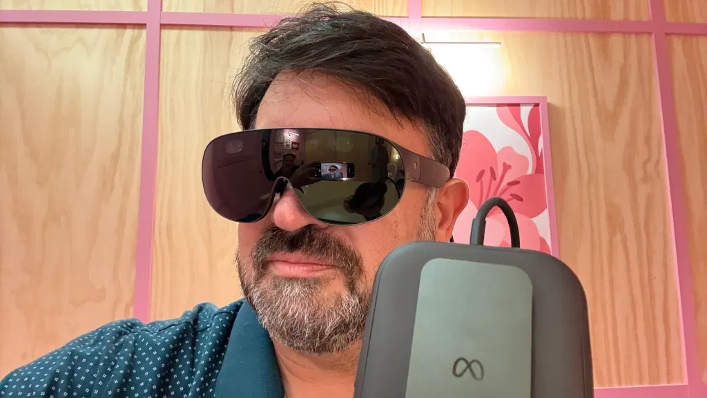 I Wore Meta’s New $1,299 VR Glasses: A Tiny Quest, or Vision Pro to Go?