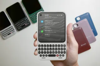 The Clicks Communicator Ships in December With More RAM and New Mobile Service