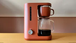 I’ve Been Waiting for a Coffee Maker With No Plastic in the Brew Path. Caraway Just Delivered