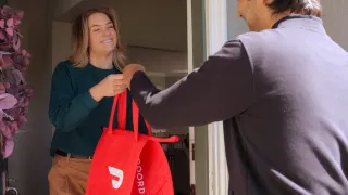 DoorDash Can Now Deliver Your Ginormous Costco Order the Same Day