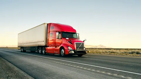 EE. UU. promueve la contratación de veteranos en el sector transporte con el programa Freedom Haulers