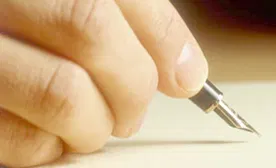 آخر نكتة… نواف الموسوي يهدّد إسرائيل!!!