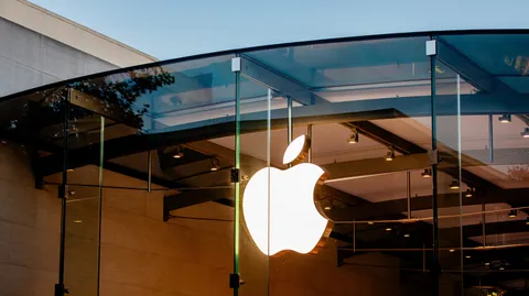Apple's smart glasses delay reportedly stems in part from major privacy concerns