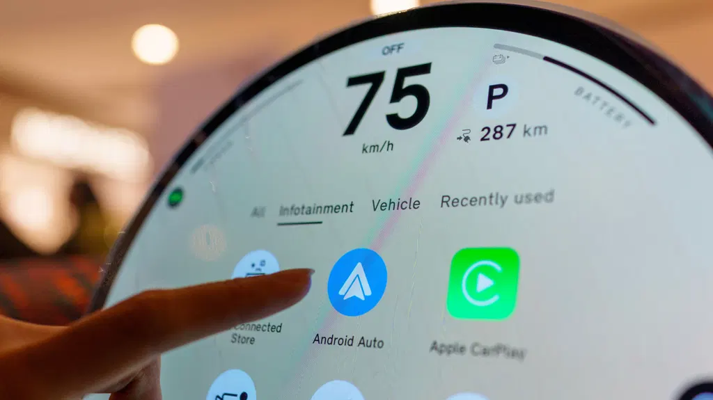 How to manually update Android Auto (and what it might mean if you can't)