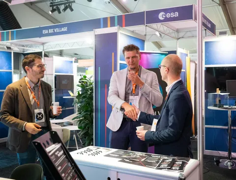 Meet space startups at ESA’s Industry Space Days