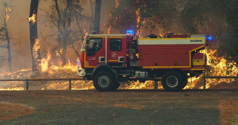 "La générosité fait partie de leur culture" : les agriculteurs s'organisent pour aider les pompiers à lutter contre l'incendie en Gironde