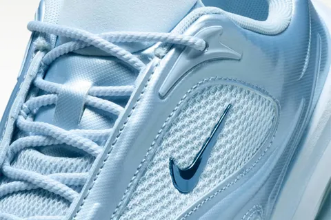  Nike’s Coldest Air Max Is a Chunk of Ice