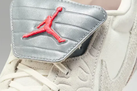 This Nike Is A Crisply Clean Blend of Jordans With Bloke-Core 
