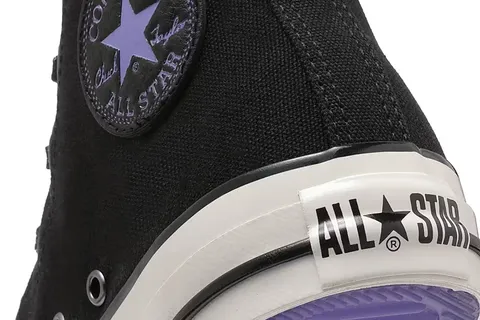Anna Sui’s Pretty Converse High-Top Is Pure Goth Girl Romance