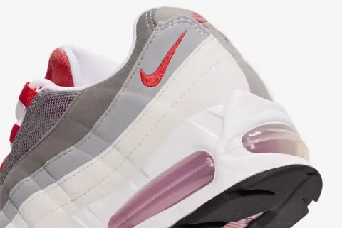 Nike’s Crimson-Colored Air Max Is Crispy Clean
