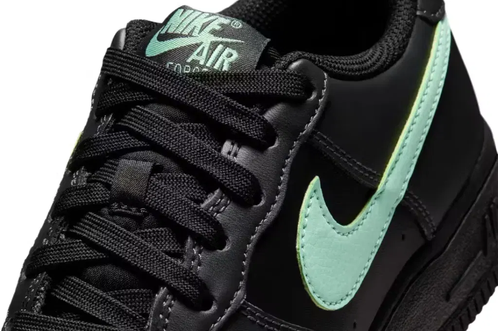 This Air Force 1 Is the Latest Generation of Tiffany Lore