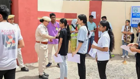 3 teachers behind leaking NEET questions to be named in CBI chargesheet