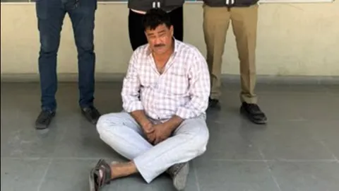 Convict who beheaded Gujarat trader, jumped parole, held after 12 years on run