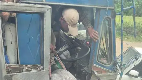 Goods convoy ambushed on Manipur highway; truck driver killed, cop injured