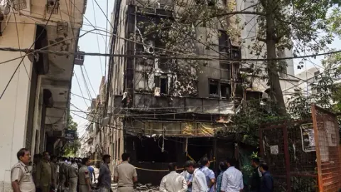 18 foreigners among 21 dead in Delhi Malviya Nagar fire; victims from Bangladesh, Afghanistan, Africa