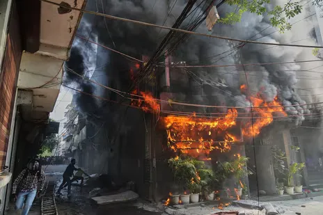 'Laid mattresses on road': How locals helped people escape fire in Delhi's Malviya Nagar eatery