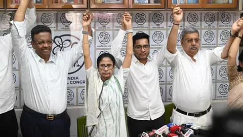 ‘He repeatedly expressed desire to resign’: TMC says Mamata Banerjee allowed Kolkata mayor Firhad Hakim to step down