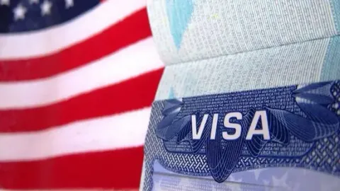 200K opt to pay $100K for faster H1B visa