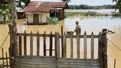 Assam flood toll rises to 47 as six more die; over 6.53 lakh people affected across 11 districts