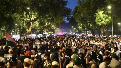 Delhi HC to urgently hear plea against internet shutdown within 1.5 km of Jantar Mantar amid CJP protest