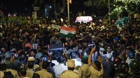 Delhi HC to hear plea against internet suspension around student protest site