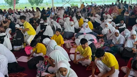 'Beyond conflict, new Kashmir reads': 3rd edition of Chinar Book Festival sees massive turnout