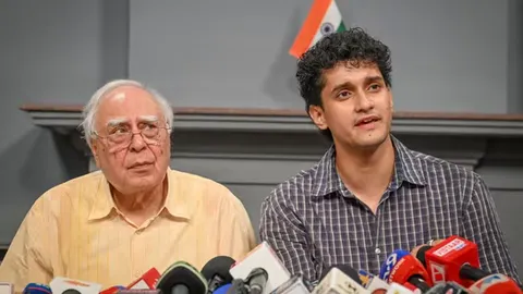 CJP to launch website linking protesters with lawyers, Kapil Sibal announces ₹1 crore legal fund