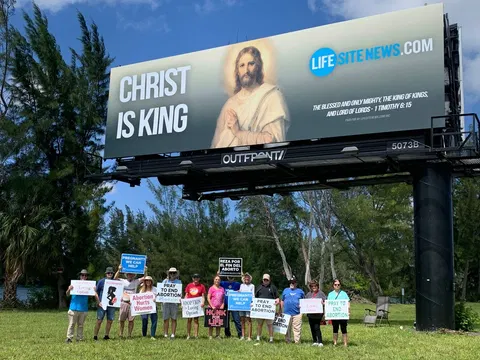 ‘Christ is King’ billboard unveiled in Florida’s most liberal county