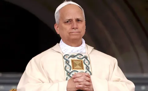 Pope Leo holds ‘multi-faith prayer’ with far-left Chicago mayor who celebrated ‘Abortion Provider Day’