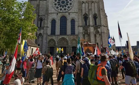 I was at the Chartres pilgrimage. It made me realize the SSPX is anything but ‘schismatic’