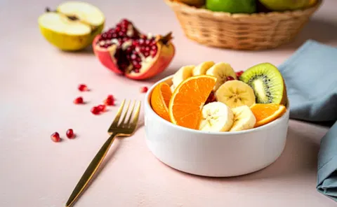 Argentine priest in ‘Minions’ hat makes fruit salad during Pentecost Mass to explain Holy Spirit