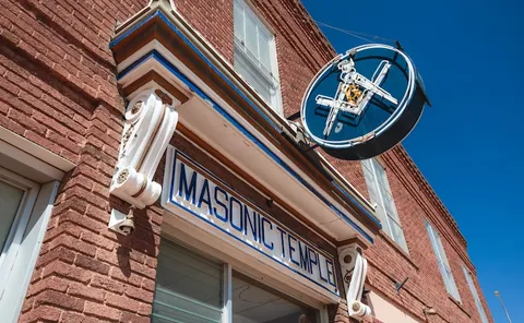College of St. Joseph the Worker will buy Masonic temple, turn it into Catholic shrine