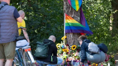 Warum war der CSD-Attentäter auf freiem Fuß?