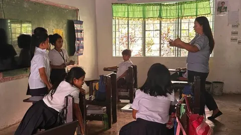 Marcos signs law ensuring support for public schools in far-flung areas